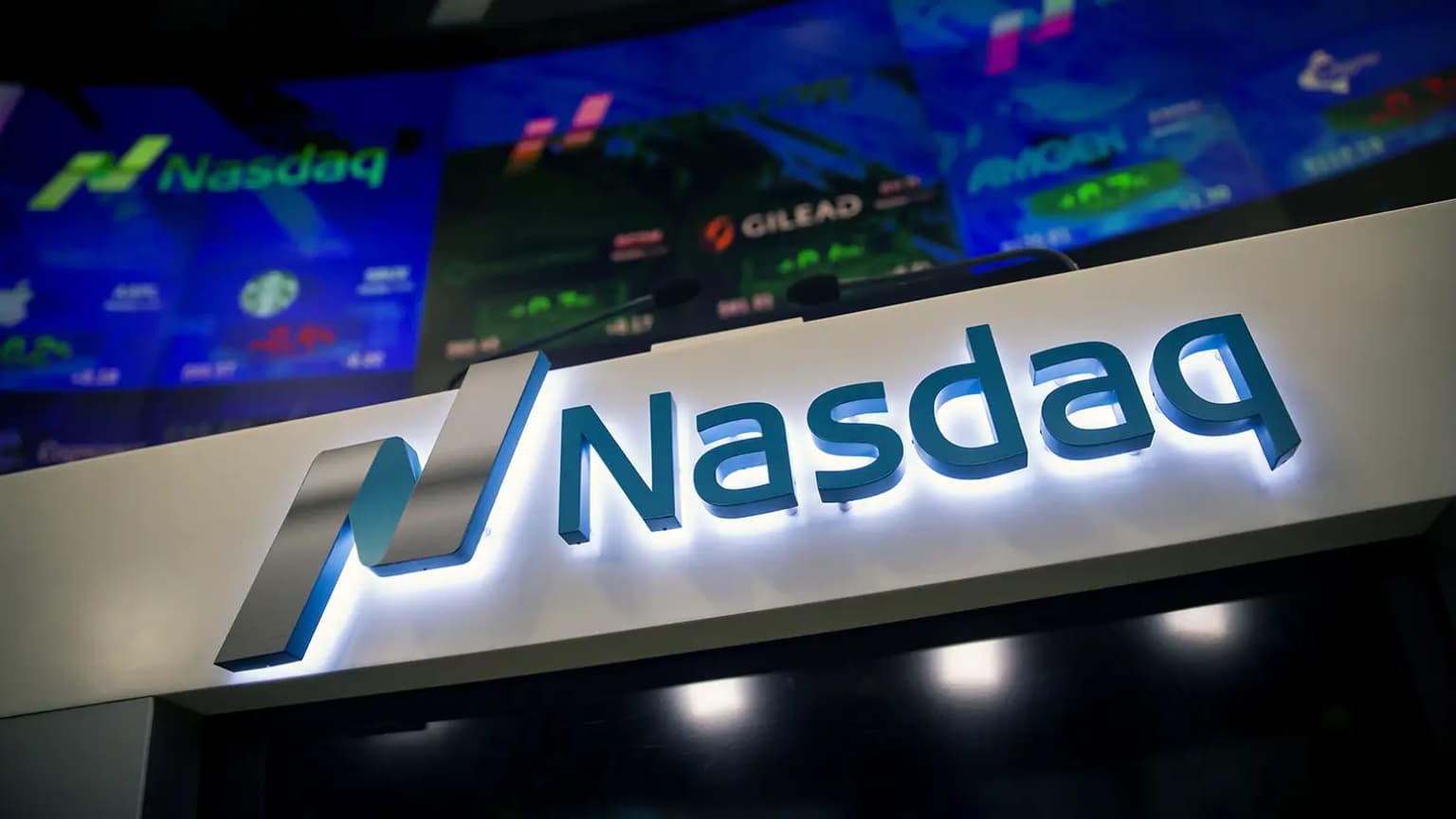 چیست nasdaq